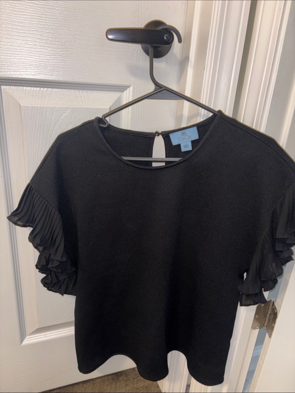 CeCe Textured Crewneck Top in Black With Adorable Ruffle Sleeves